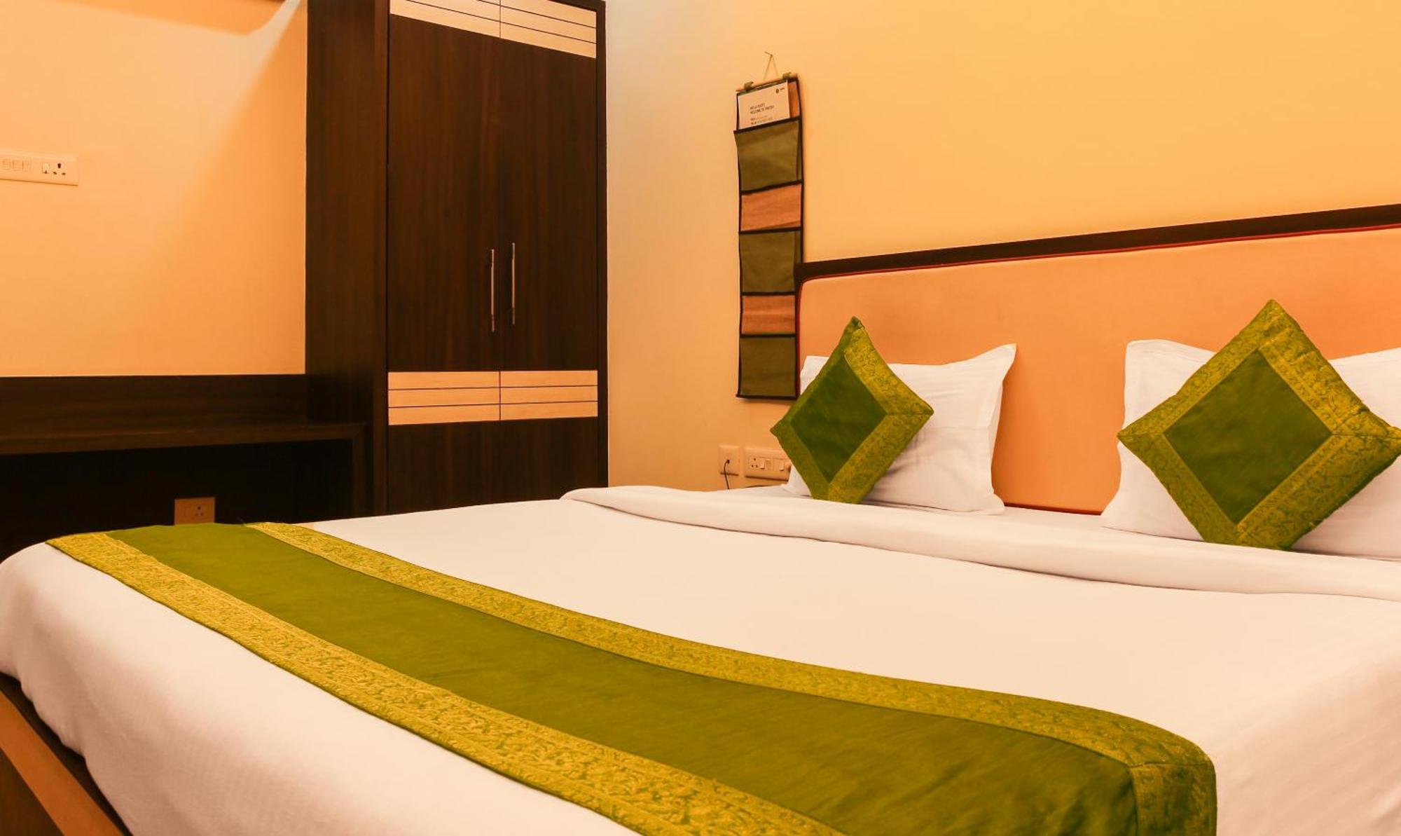 Hotel Janki International 3 Km From Kashi Vishwanath Temple Free Pickup From Railway Station Váránasí Exteriér fotografie