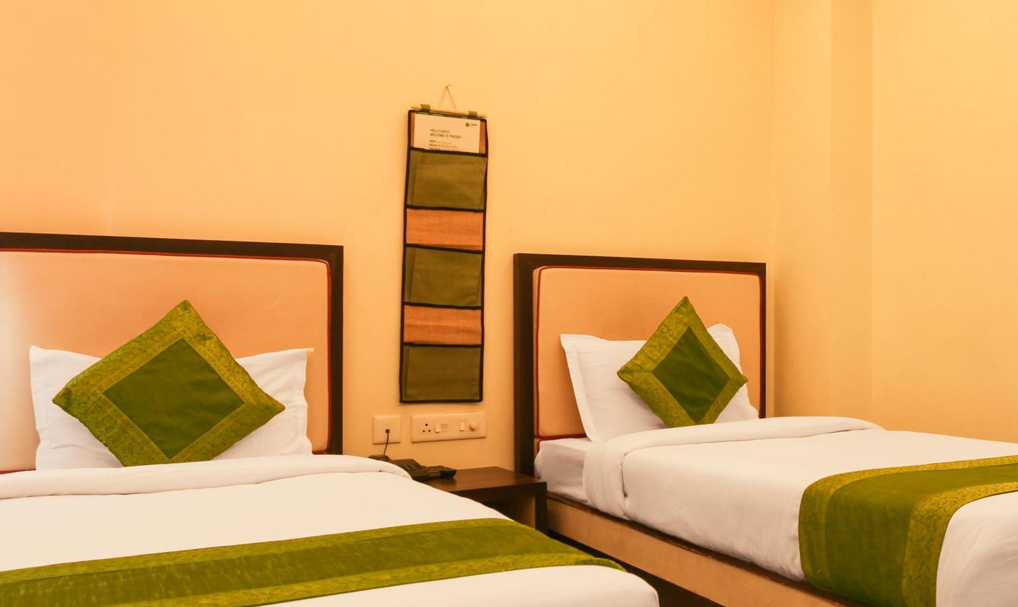 Hotel Janki International 3 Km From Kashi Vishwanath Temple Free Pickup From Railway Station Váránasí Exteriér fotografie