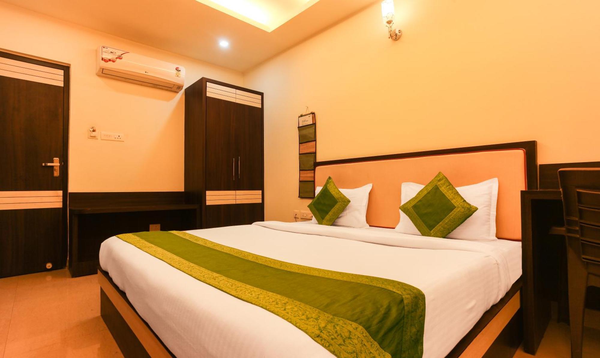 Hotel Janki International 3 Km From Kashi Vishwanath Temple Free Pickup From Railway Station Váránasí Exteriér fotografie