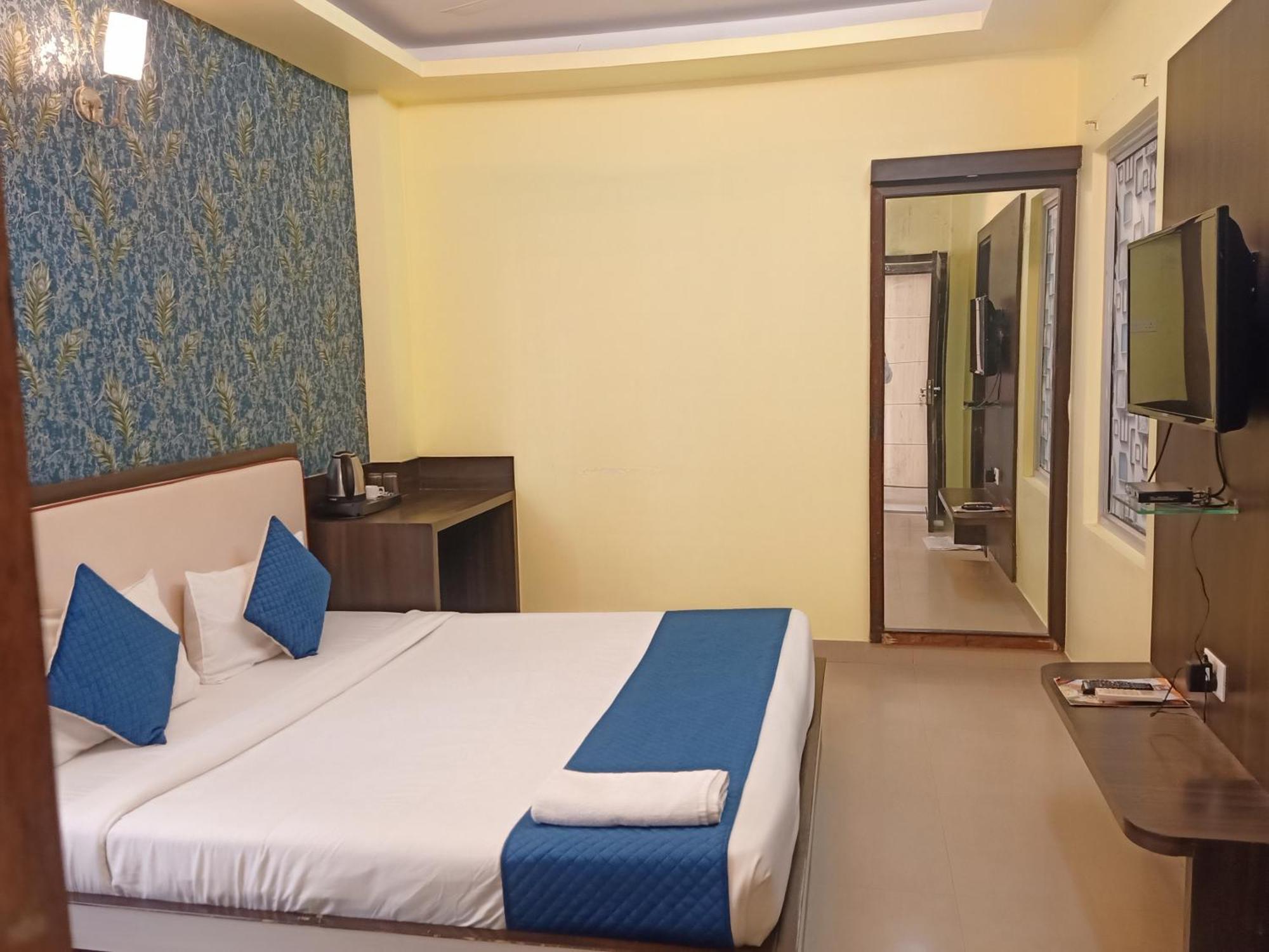 Hotel Janki International 3 Km From Kashi Vishwanath Temple Free Pickup From Railway Station Váránasí Exteriér fotografie