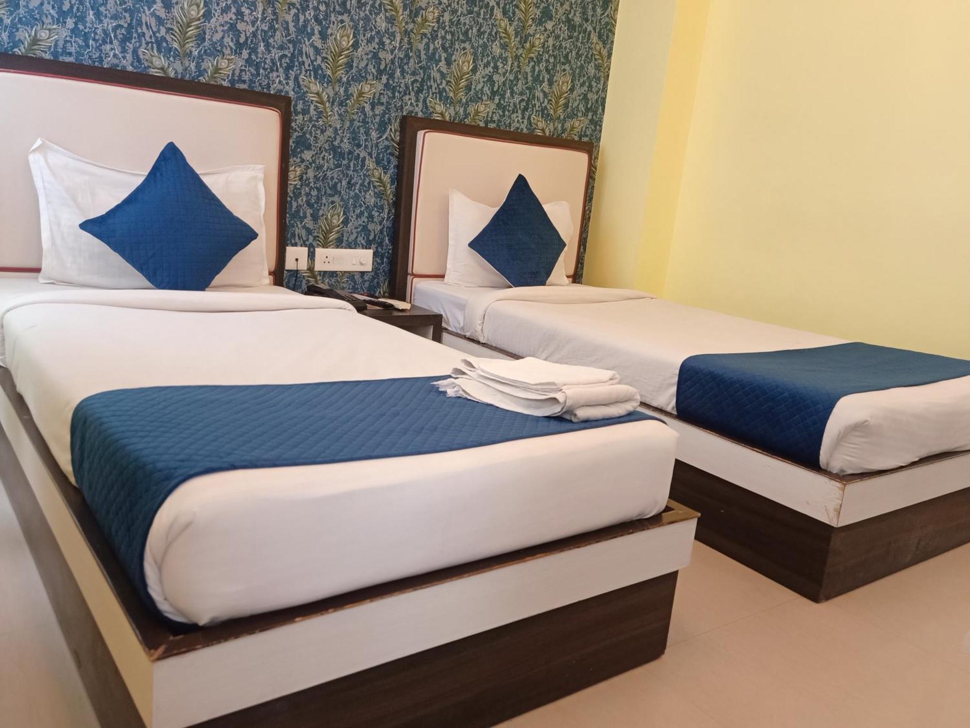 Hotel Janki International 3 Km From Kashi Vishwanath Temple Free Pickup From Railway Station Váránasí Exteriér fotografie